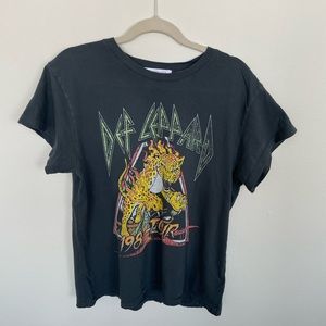 Daydreamer Def Leppard Vintage Style T Shirt